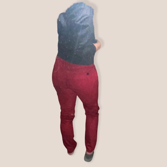 Rock & Republic Poison Apple Red Berlin Skinny Corduroy Pants Size 6 - Picture 3 of 16